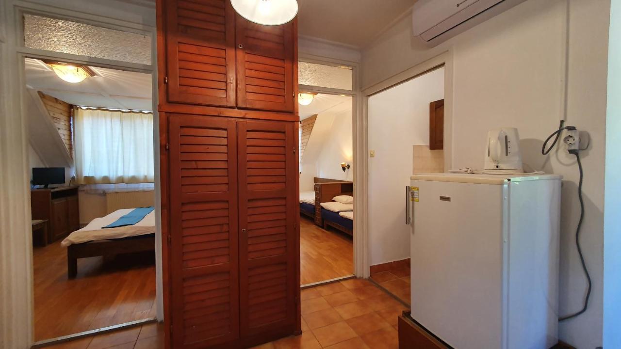 Harmónia Apartmanház Balatonlelle Exterior foto