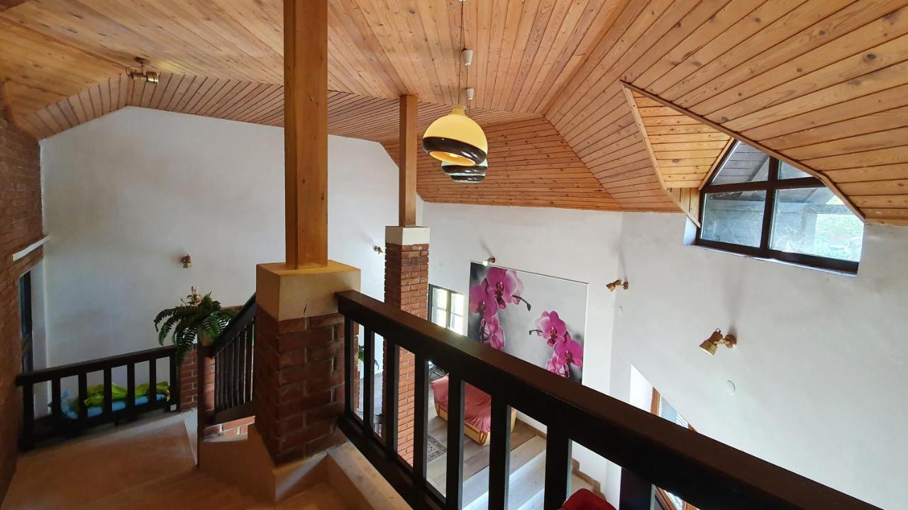 Harmónia Apartmanház Balatonlelle Exterior foto